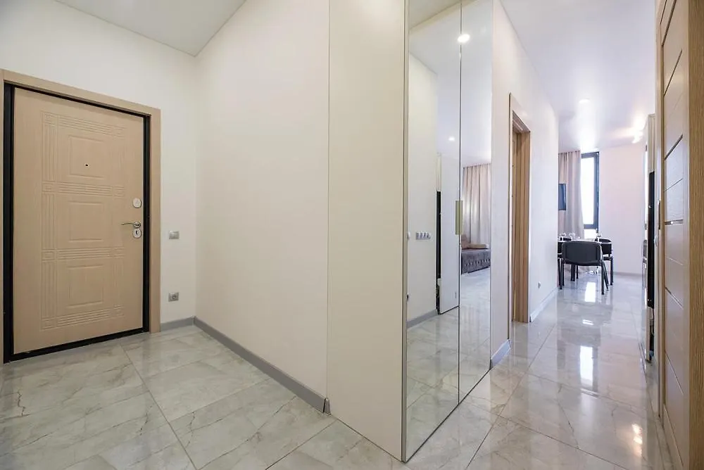 Chicago Central House Apartment Kyiv